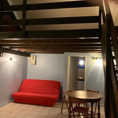 Διαμέρισμα Dallas Garden *